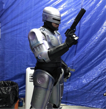 Load image into Gallery viewer, RoboCop (1987) Cosplay EVA Foam Pepakura File Templates DIY