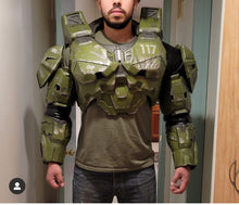 Load image into Gallery viewer, Halo Infinite Master Chief EVA Foam Pepakura Files Cosplay HOW TO DIY