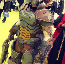 Load image into Gallery viewer, Doom Eternal Slayer Armor EVA Foam Cosplay Pepakura File Templates